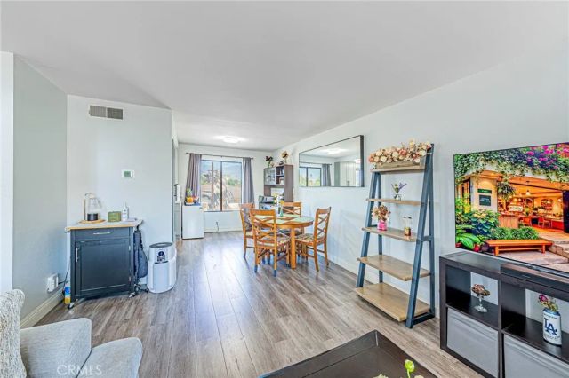 301 W Gladstone Street 13, Azusa, CA 91702