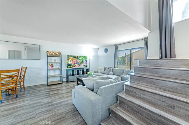 301 W Gladstone Street 13, Azusa, CA 91702