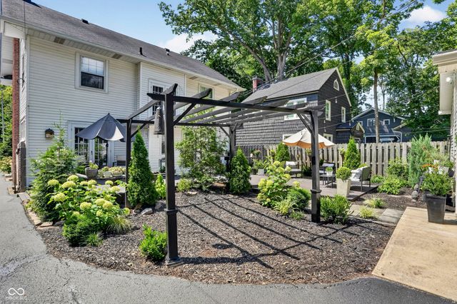 4421 Central Avenue, Indianapolis, IN 46205