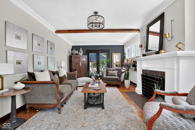 4421 Central Avenue, Indianapolis, IN 46205