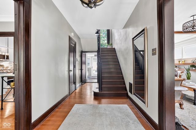 4421 Central Avenue, Indianapolis, IN 46205
