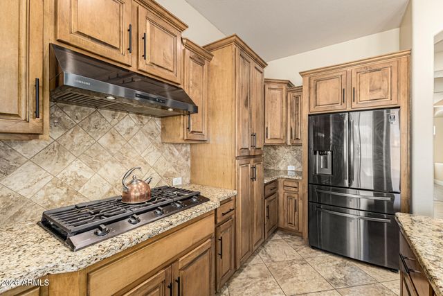 15800 W ALVARADO Drive, Goodyear, AZ 85395