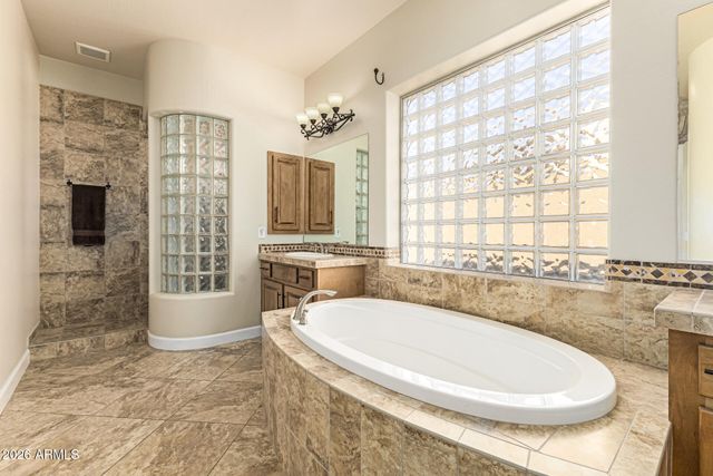 15800 W ALVARADO Drive, Goodyear, AZ 85395