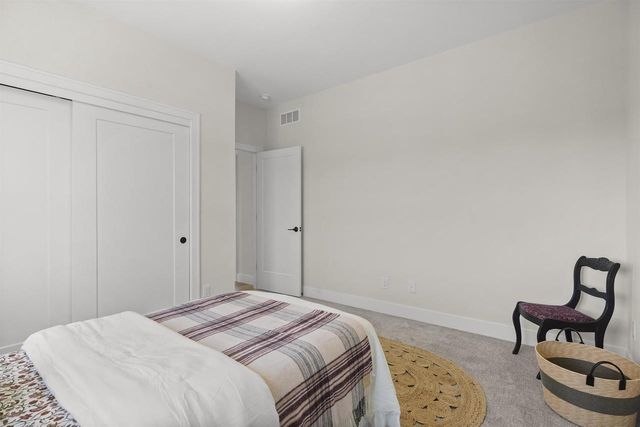 6854 Karolina Way, Sun Prairie, WI 53590