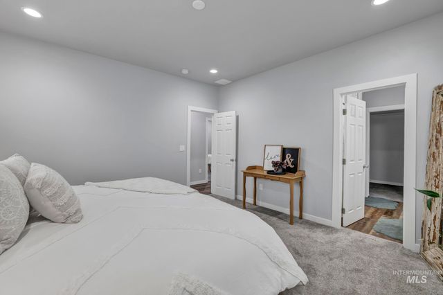 811 4th Avenue West, Twin Falls, ID 83301