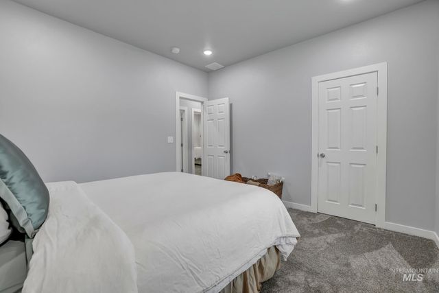 811 4th Avenue West, Twin Falls, ID 83301