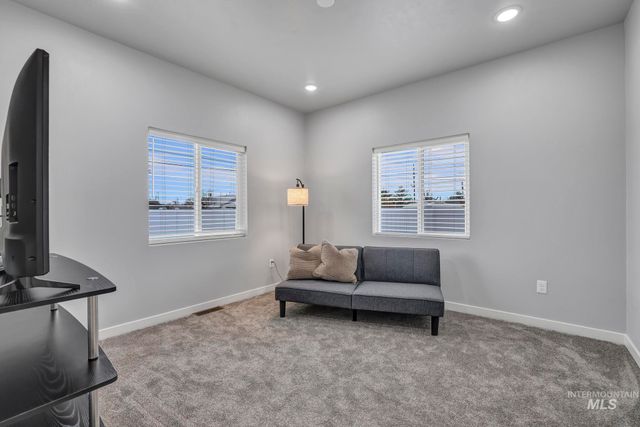 811 4th Avenue West, Twin Falls, ID 83301