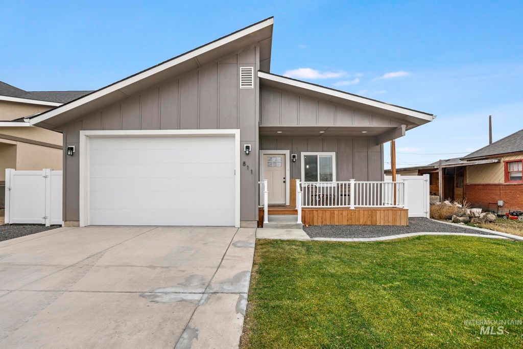 811 4th Avenue West, Twin Falls, ID 83301