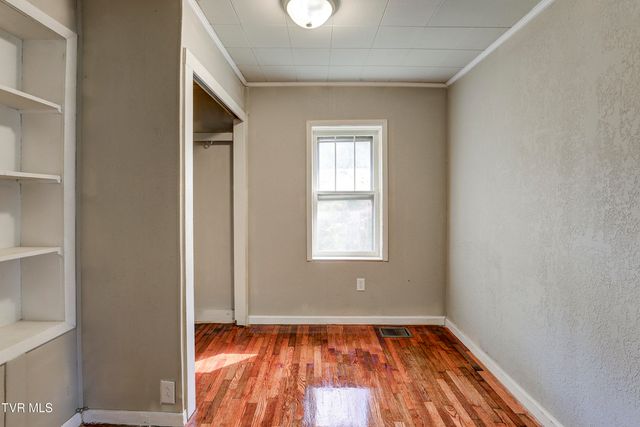 133 Pinehurst Drive, Kingsport, TN 37660