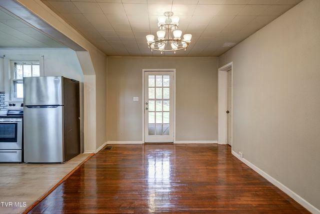 133 Pinehurst Drive, Kingsport, TN 37660