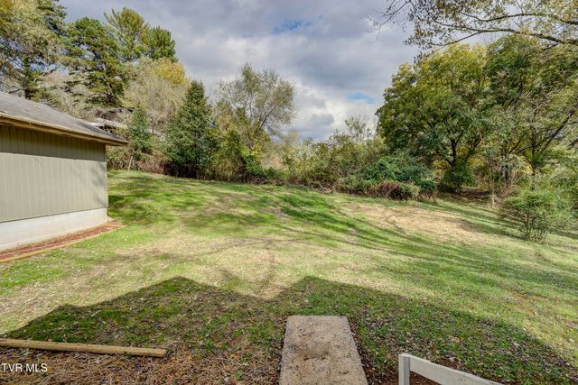 133 Pinehurst Drive, Kingsport, TN 37660