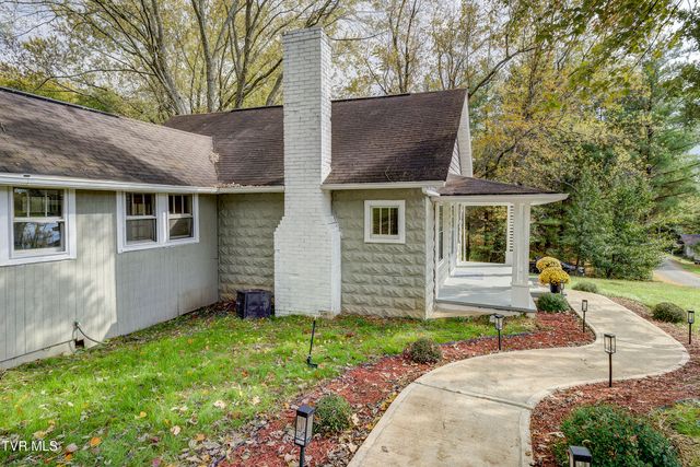 133 Pinehurst Drive, Kingsport, TN 37660