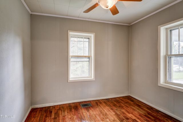 133 Pinehurst Drive, Kingsport, TN 37660