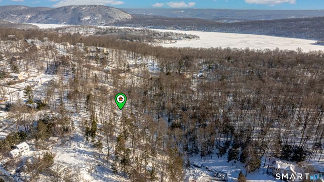 78 Candle Hill Road, New Fairfield, CT 06812