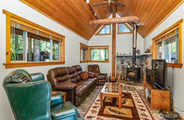 18242 643rd Avenue NE, Baring, WA 98224