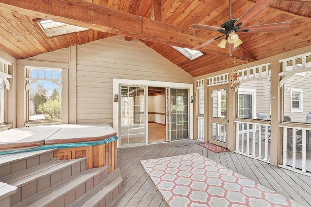 15340 Turnberry DRIVE, Brookfield, WI 53005