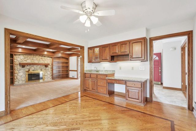 15340 Turnberry DRIVE, Brookfield, WI 53005