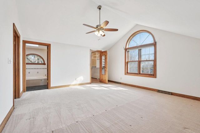 15340 Turnberry DRIVE, Brookfield, WI 53005