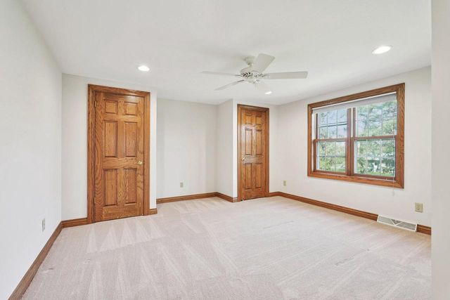 15340 Turnberry DRIVE, Brookfield, WI 53005