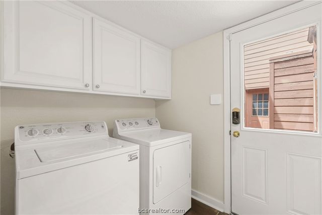 1508 Wolf Run, College Station, TX 77840