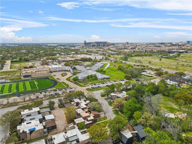 1508 Wolf Run, College Station, TX 77840