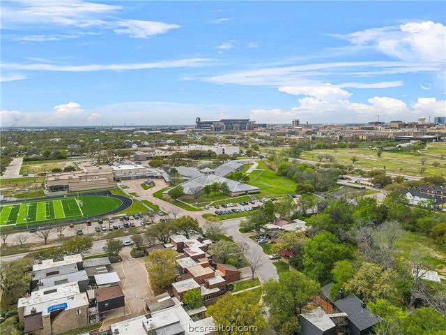 1508 Wolf Run, College Station, TX 77840