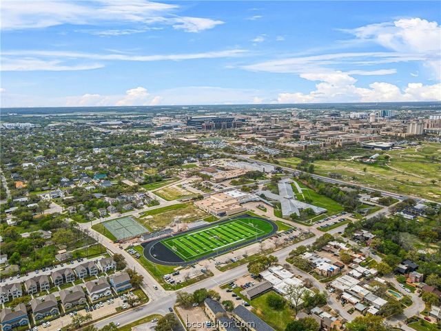 1508 Wolf Run, College Station, TX 77840