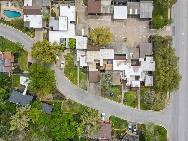 1508 Wolf Run, College Station, TX 77840