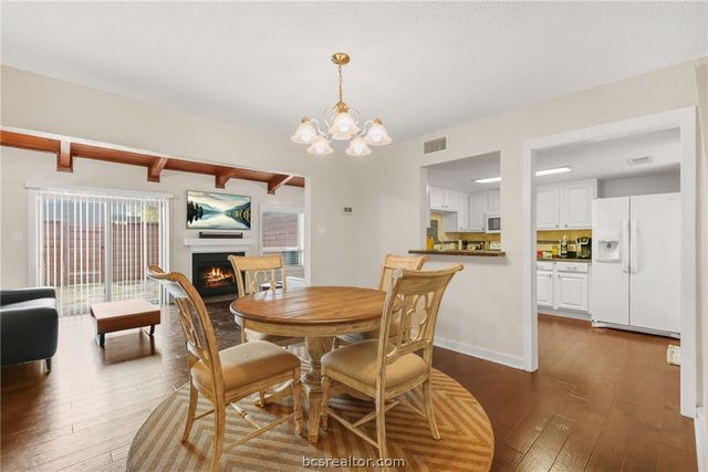 1508 Wolf Run, College Station, TX 77840