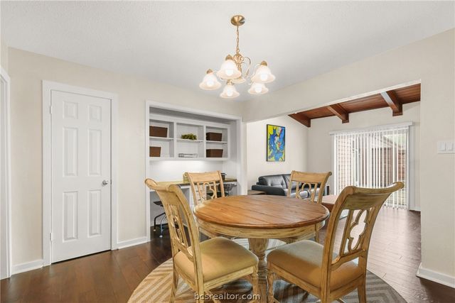 1508 Wolf Run, College Station, TX 77840