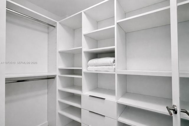 2900 NE 7th Ave 3606, Miami, FL 33137