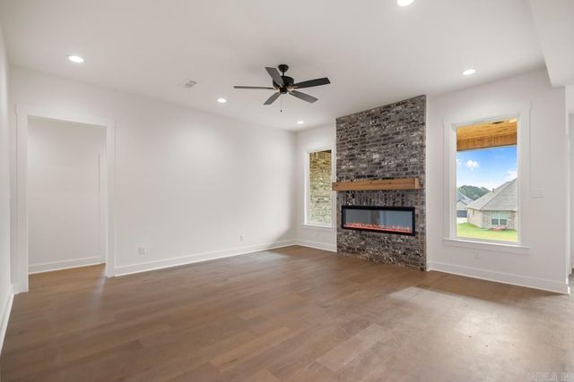 103 Dylan, Benton, AR 72015