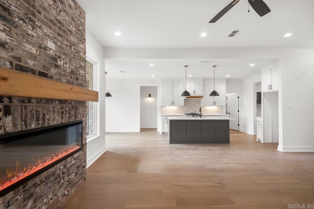 103 Dylan, Benton, AR 72015