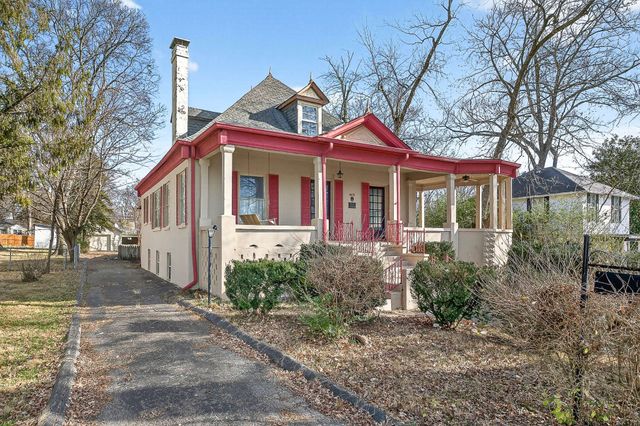 408 NE Atlantic St, Tullahoma, TN 37388