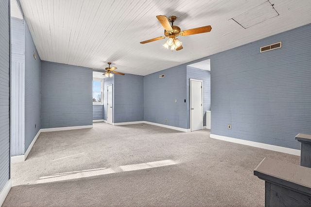 408 NE Atlantic St, Tullahoma, TN 37388