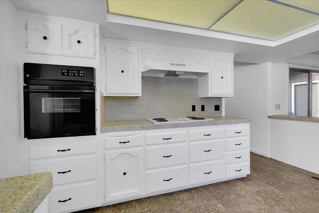 11631 Redwing Ct, Penn Valley, CA 95946