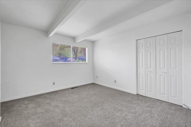 11631 Redwing Ct, Penn Valley, CA 95946