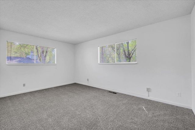 11631 Redwing Ct, Penn Valley, CA 95946