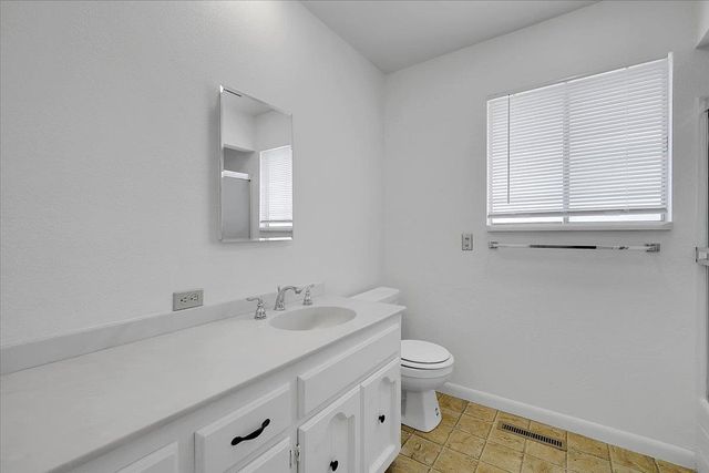 11631 Redwing Ct, Penn Valley, CA 95946