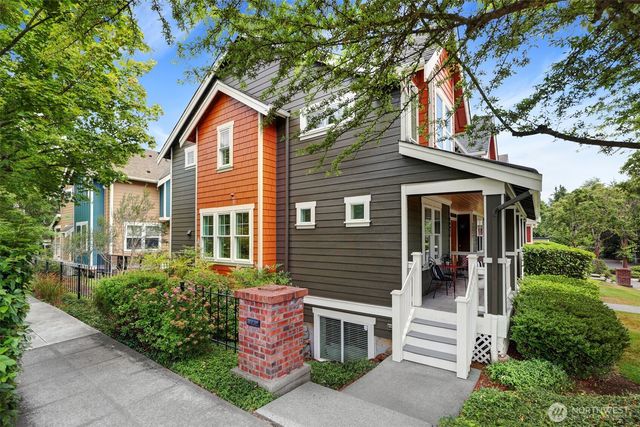 5807 B 55th Avenue NE, Seattle, WA 98105
