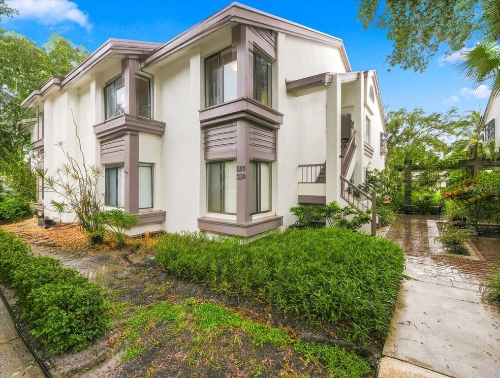 1816 LAKE CYPRESS DRIVE 1816, Safety Harbor, FL 34695