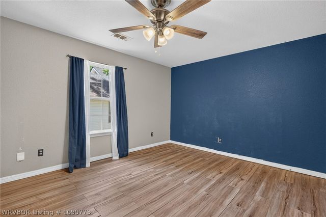 420 N 14th Street, Van Buren, AR 72956