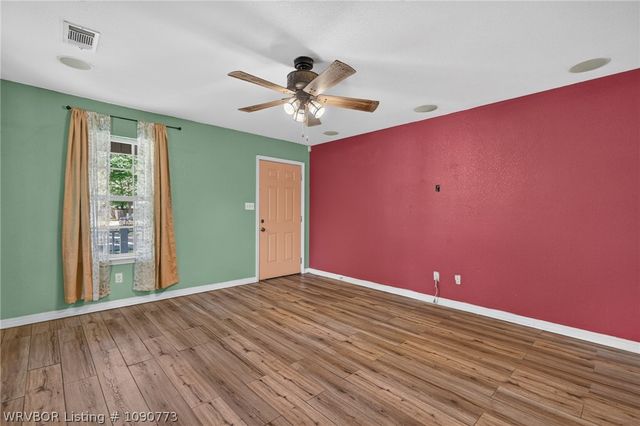 420 N 14th Street, Van Buren, AR 72956