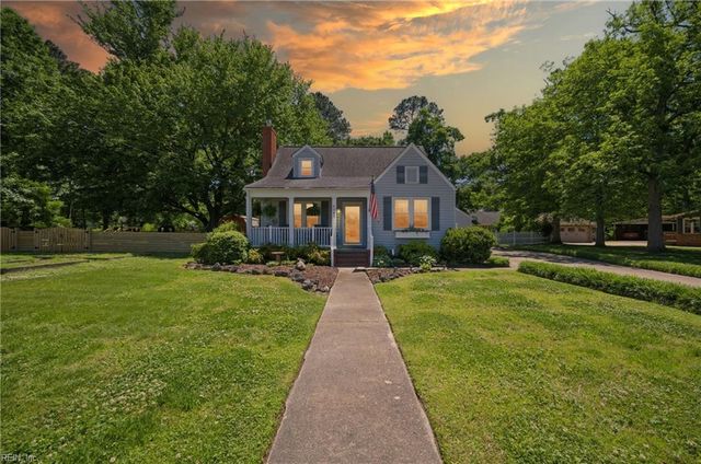 4063 Maple DR, Chesapeake, VA 23321