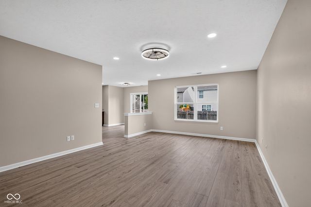14878 War Emblem Drive, Noblesville, IN 46060
