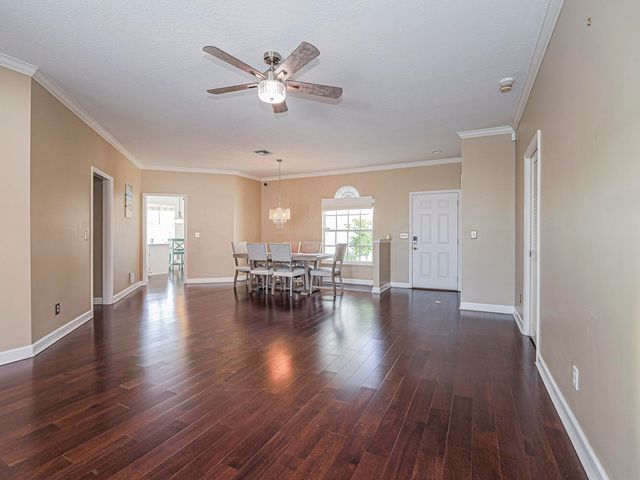 2400 46th Avenue, Vero Beach, FL 32966