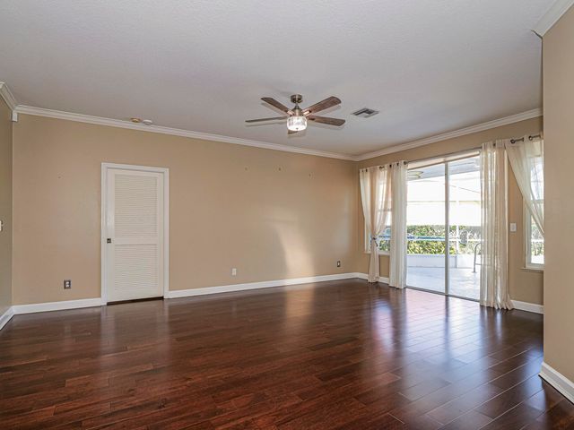 2400 46th Avenue, Vero Beach, FL 32966