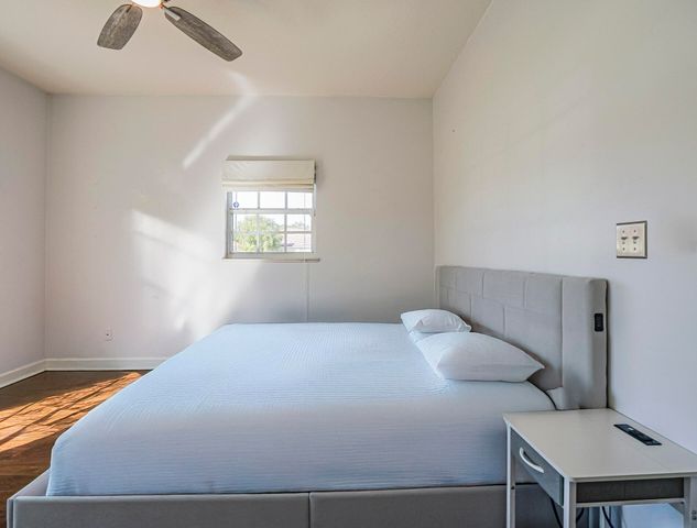 2400 46th Avenue, Vero Beach, FL 32966