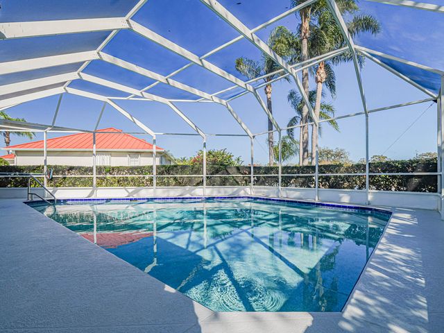 2400 46th Avenue, Vero Beach, FL 32966