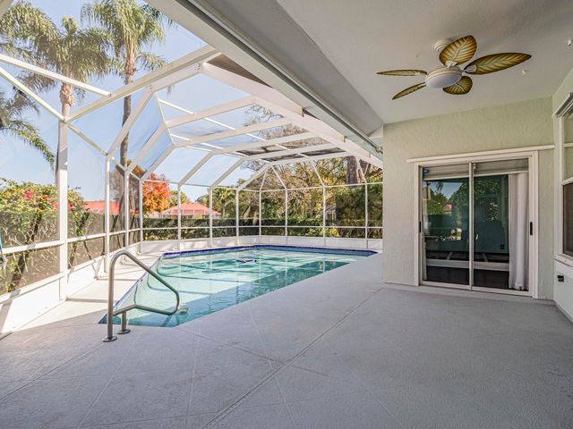 2400 46th Avenue, Vero Beach, FL 32966